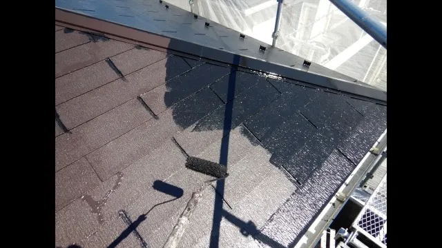 屋根を塗装するメリットって何？塗装しないとどうなる？